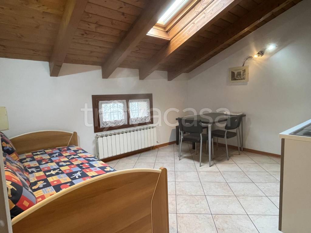 appartamento in affitto a Zola Predosa in zona Madonna Prati