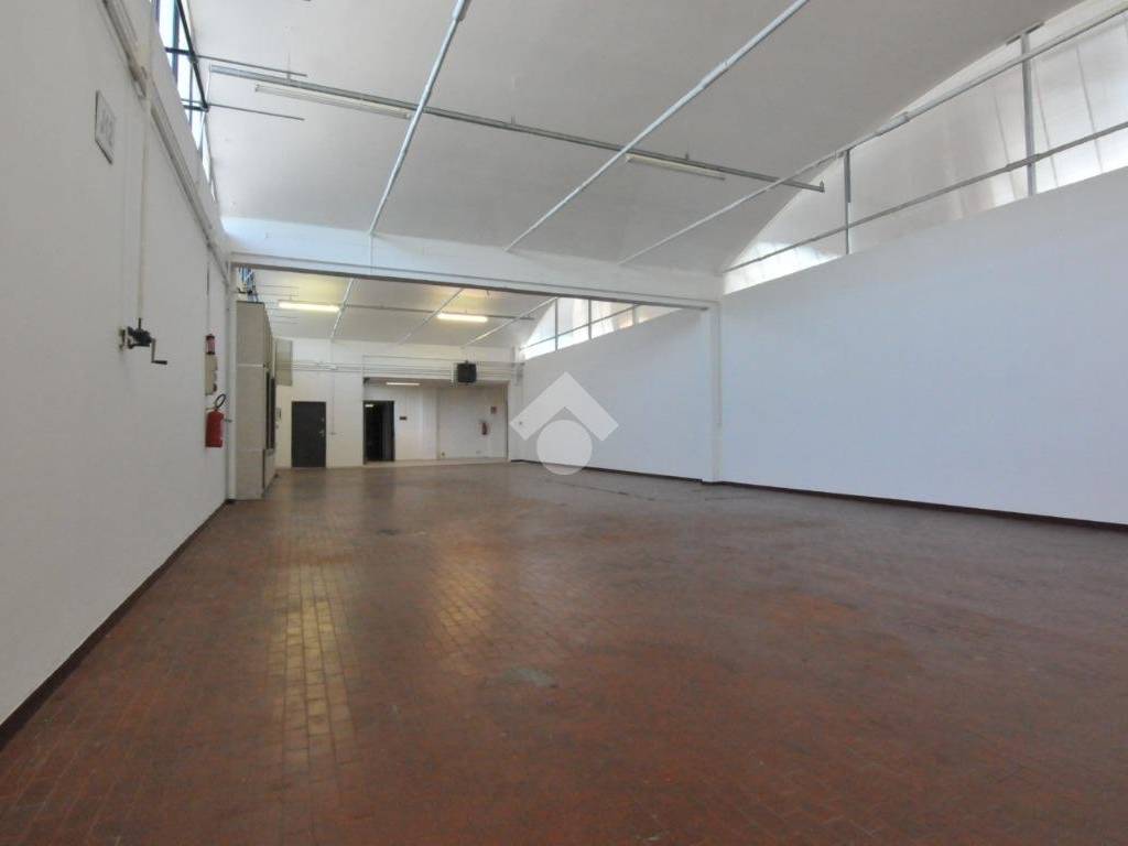 locale commerciale in affitto a Zola Predosa in zona Riale