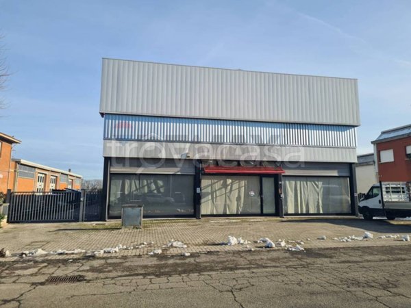 locale commerciale in affitto a Zola Predosa