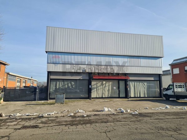 capannone in affitto a Zola Predosa