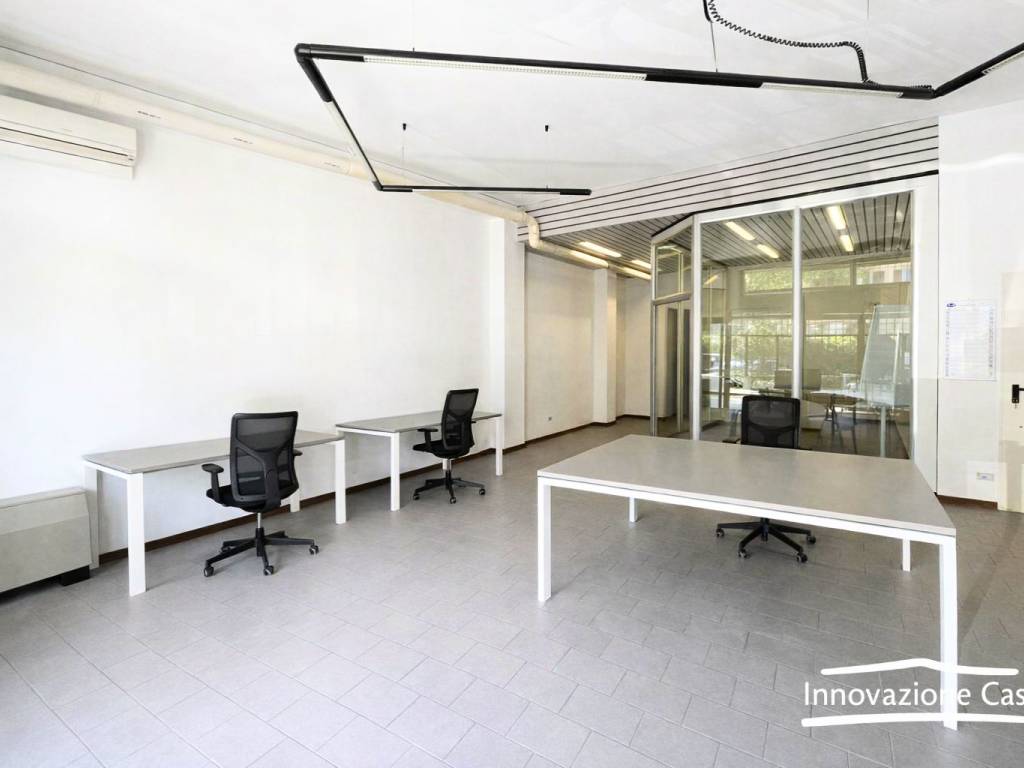 negozio in affitto a Zola Predosa in zona Riale