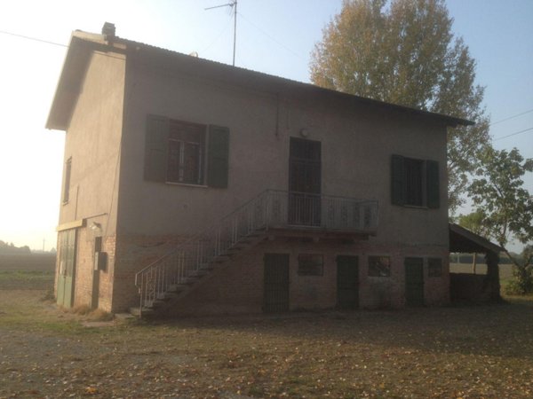 negozio in affitto a Valsamoggia in zona Crespellano