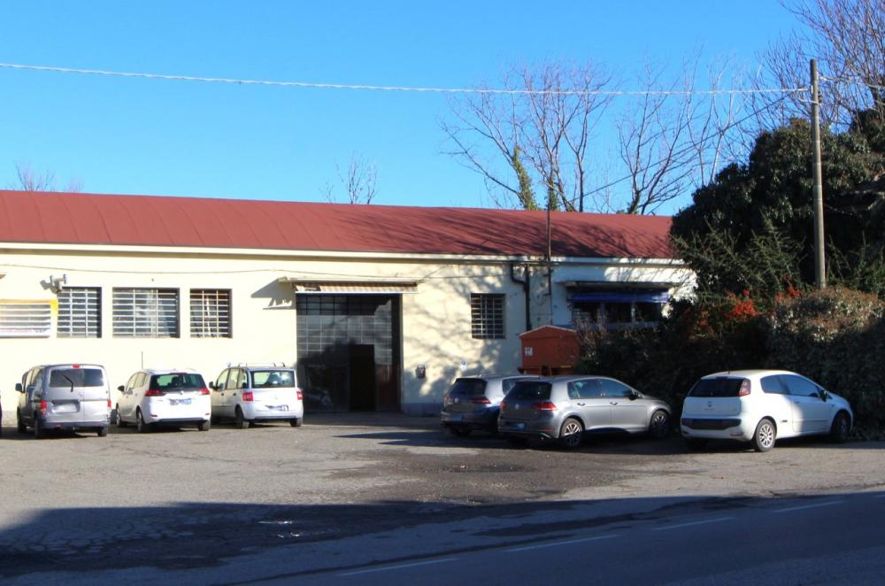 capannone in affitto a Valsamoggia in zona Bazzano