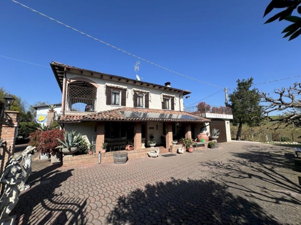 casa indipendente in affitto a Valsamoggia in zona Bazzano