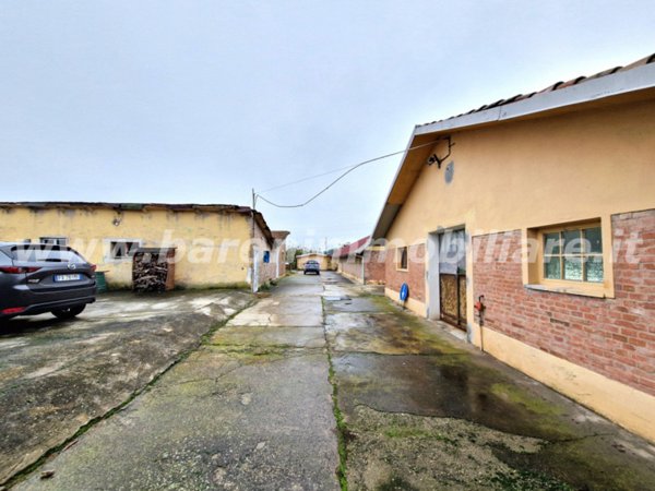 ufficio in affitto a Valsamoggia in zona Calcara