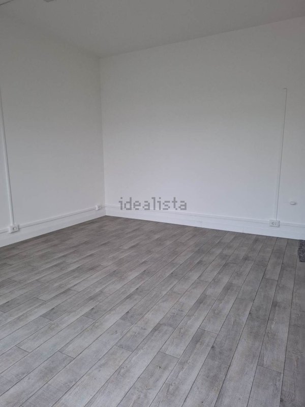 negozio in affitto a Valsamoggia in zona Samoggia