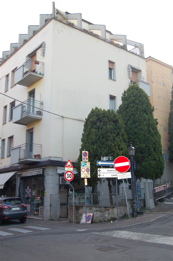 negozio in affitto a Valsamoggia in zona Bazzano
