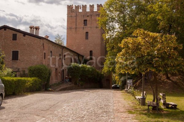 casa indipendente in affitto a Valsamoggia in zona Monteveglio