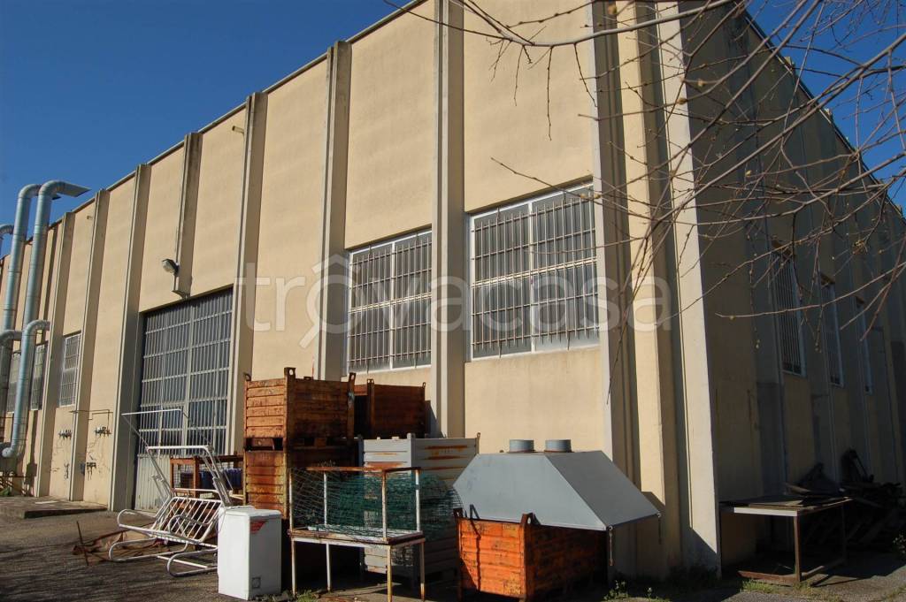 locale commerciale in affitto a Valsamoggia in zona Monteveglio