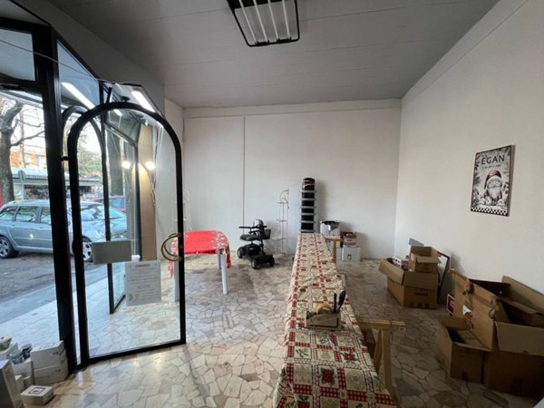 negozio in affitto a Valsamoggia in zona Crespellano