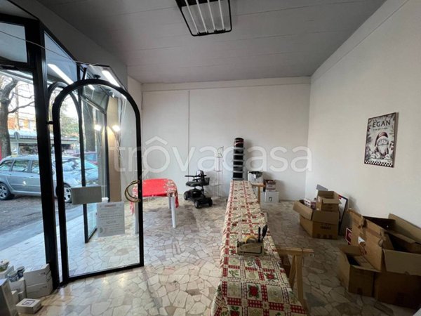 negozio in affitto a Valsamoggia in zona Crespellano