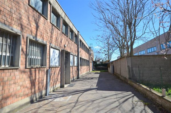 capannone in affitto a Valsamoggia in zona Bazzano