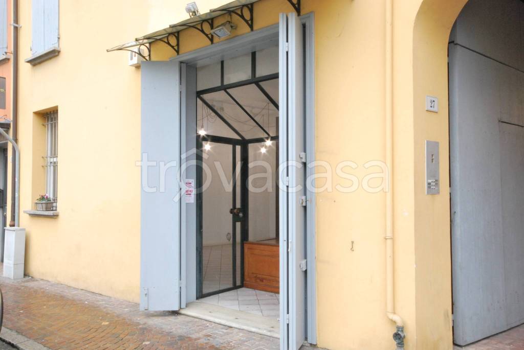 negozio in affitto a Valsamoggia in zona Bazzano