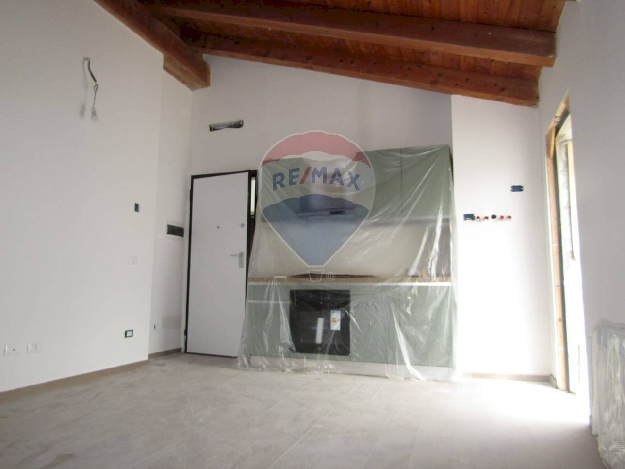 appartamento in affitto a Valsamoggia in zona Crespellano