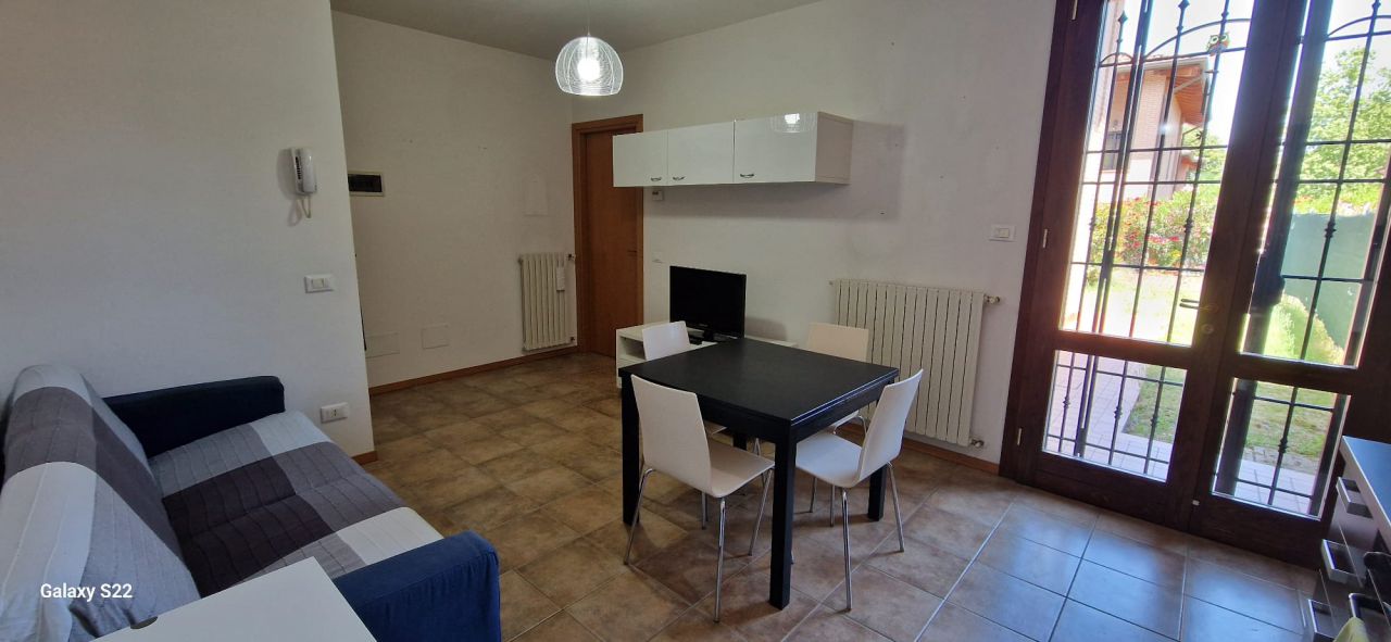 appartamento in affitto a Valsamoggia in zona Crespellano