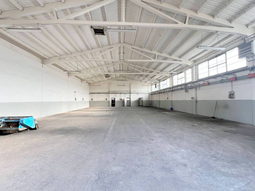 locale commerciale in affitto a Valsamoggia in zona Monteveglio