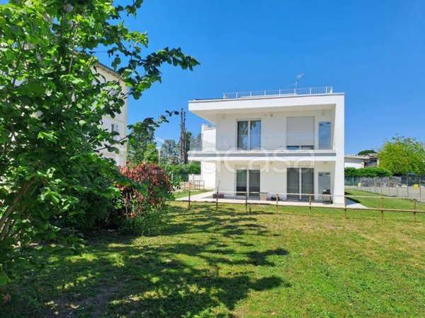 casa indipendente in affitto a Valsamoggia