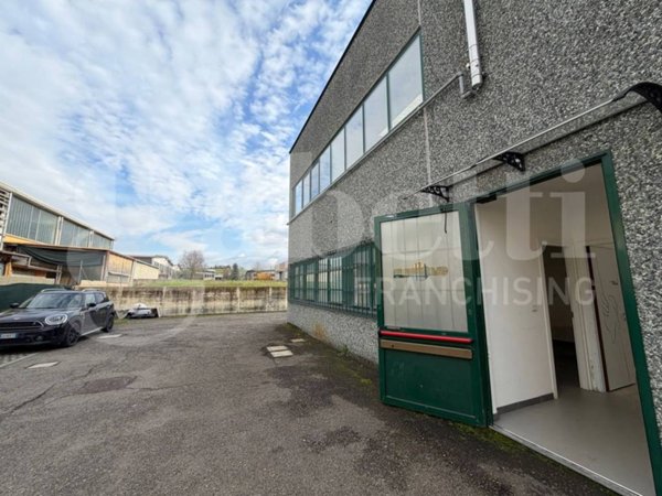 locale commerciale in affitto a Valsamoggia in zona Calcara