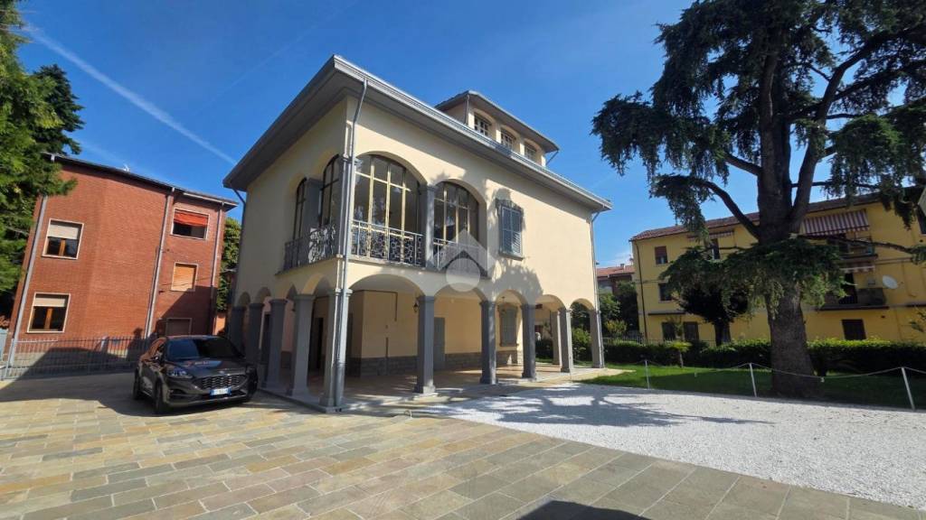 appartamento in affitto a Valsamoggia in zona Crespellano