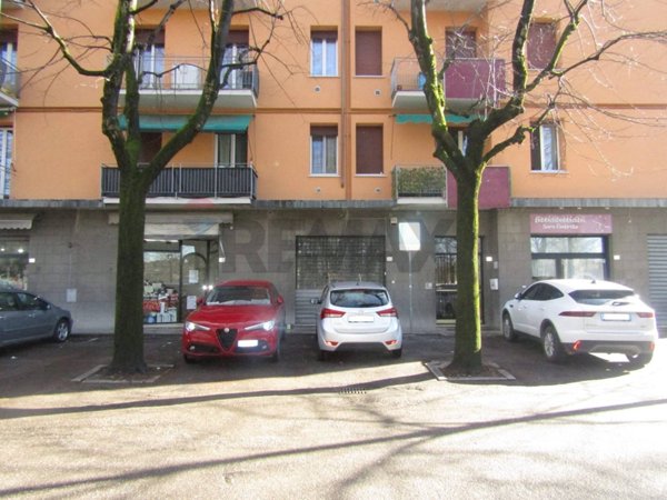 locale commerciale in affitto a Valsamoggia in zona Crespellano