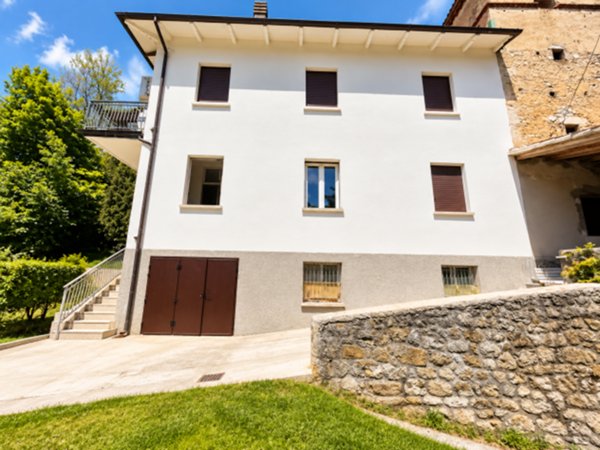 appartamento in affitto a Valsamoggia in zona Savigno