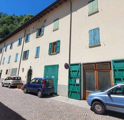 ufficio in affitto ad Alto Reno Terme in zona Porretta Terme