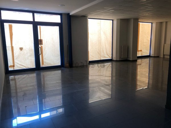 locale di sgombero in affitto ad Alto Reno Terme