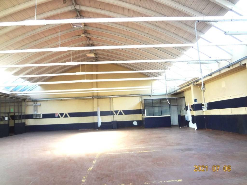 locale commerciale in affitto ad Argenta