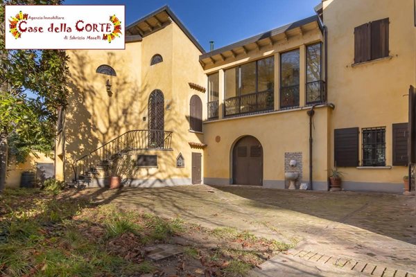 casa indipendente in affitto a Cento