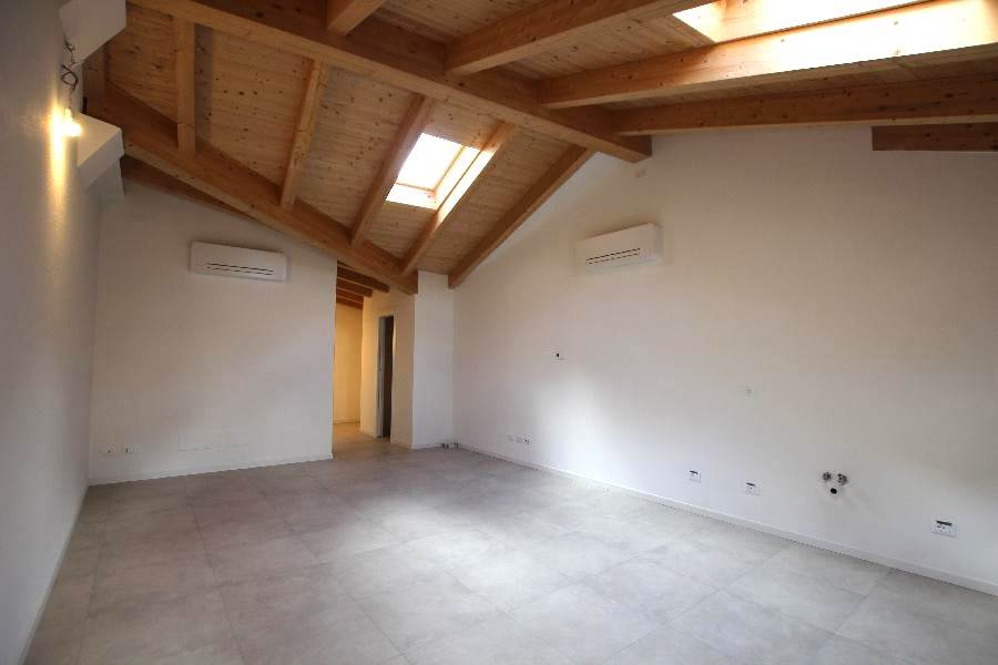 appartamento in affitto a Cento