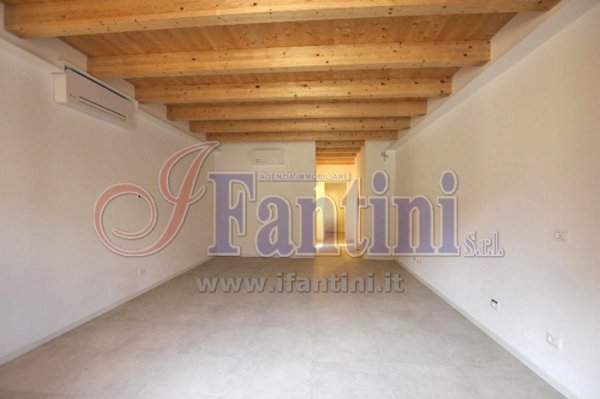 appartamento in affitto a Cento