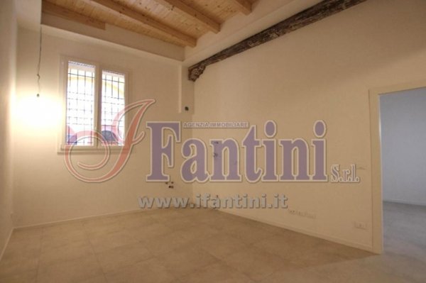 appartamento in affitto a Cento