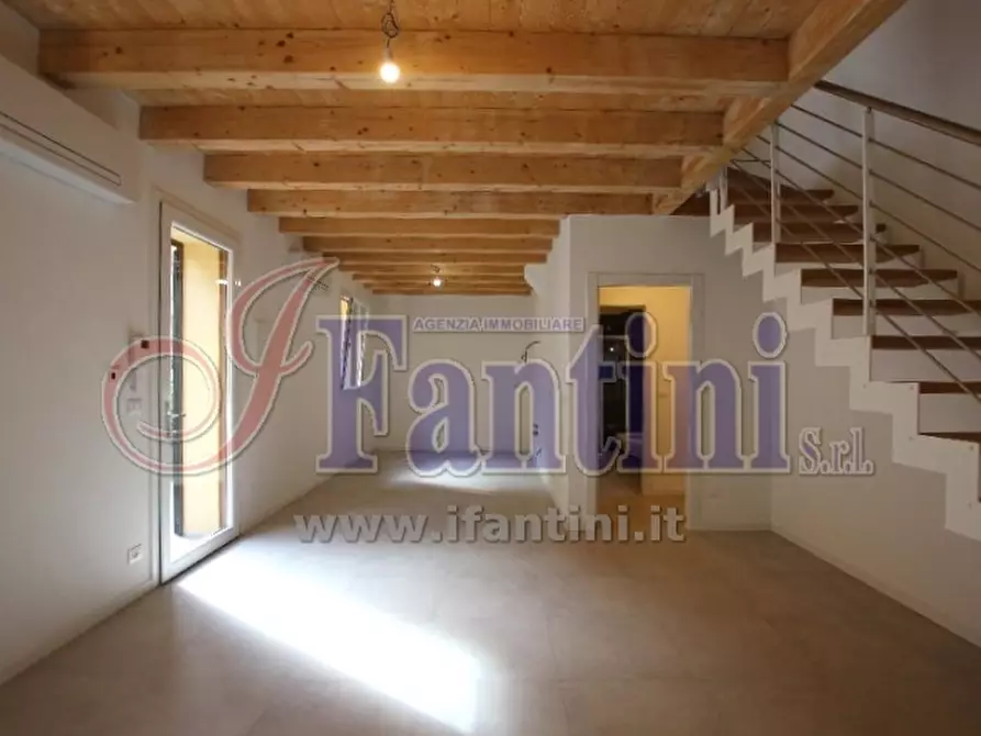 appartamento in affitto a Cento