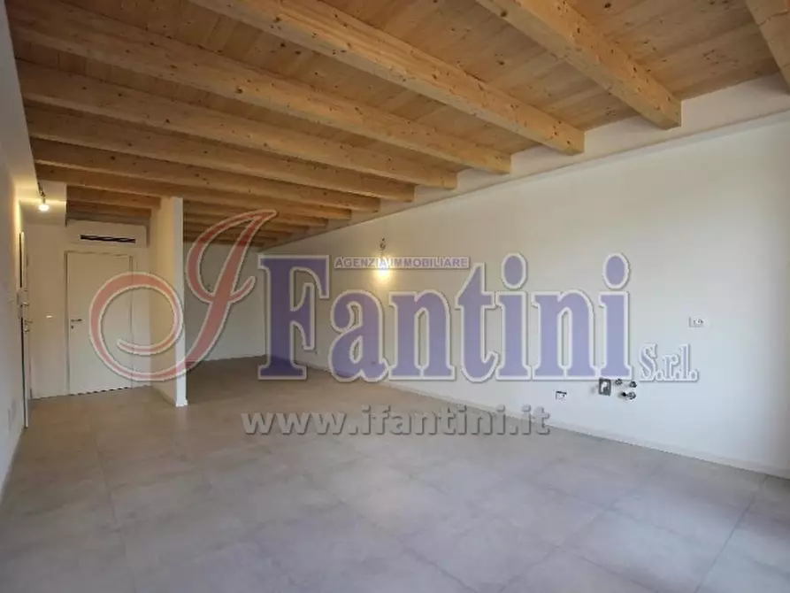 appartamento in affitto a Cento
