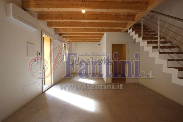 appartamento in affitto a Cento