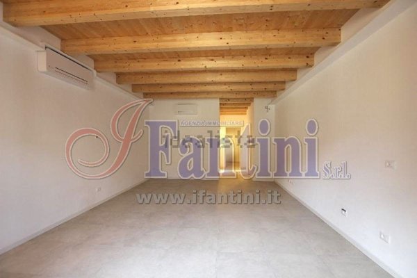 appartamento in affitto a Cento