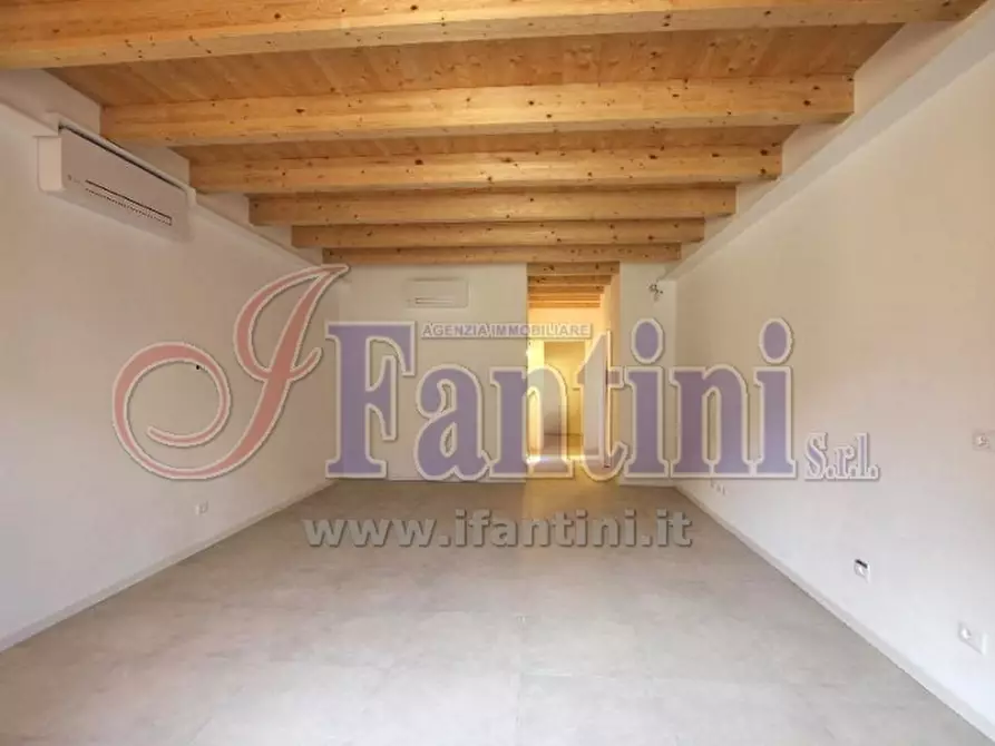 appartamento in affitto a Cento