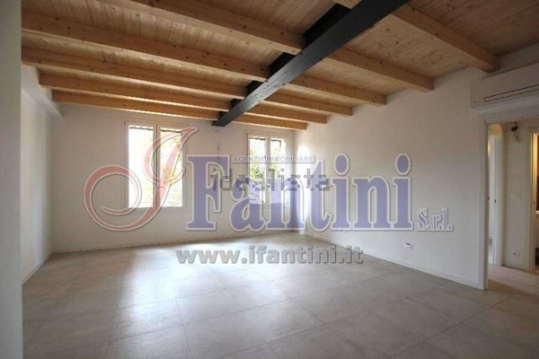 appartamento in affitto a Cento