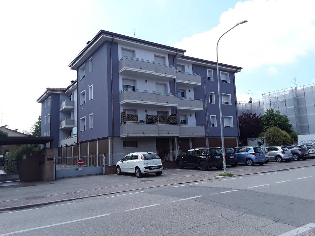 appartamento in affitto a Cento