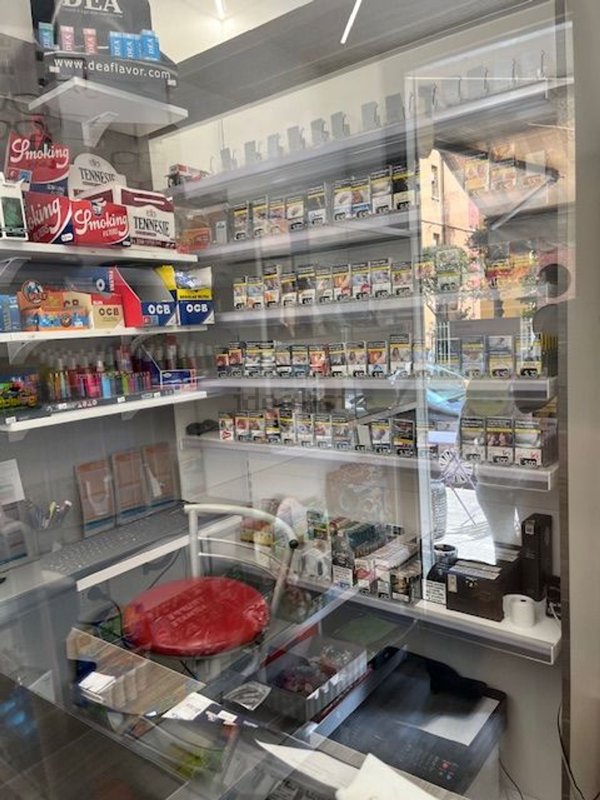 negozio in affitto a Cento