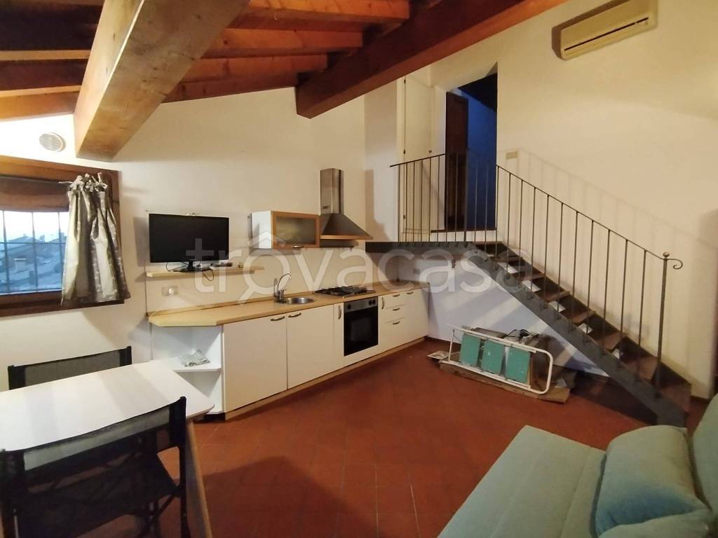appartamento in affitto a Cento
