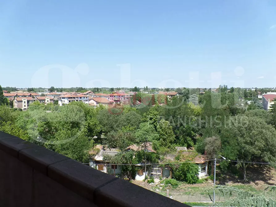 appartamento in affitto a Cento