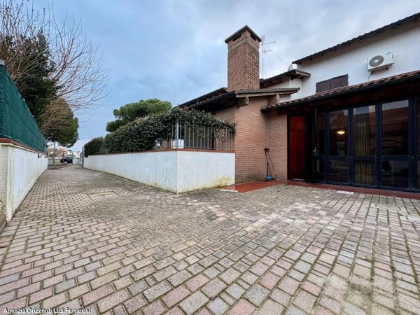 casa indipendente in affitto a Comacchio