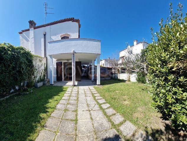 casa indipendente in affitto a Comacchio