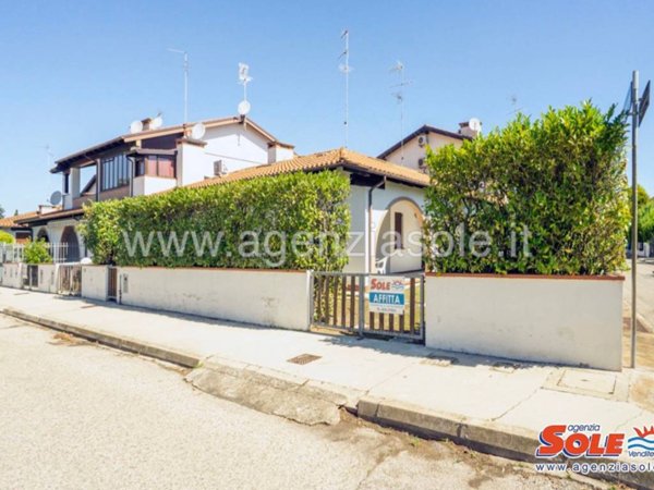 casa indipendente in affitto a Comacchio in zona Lido delle Nazioni
