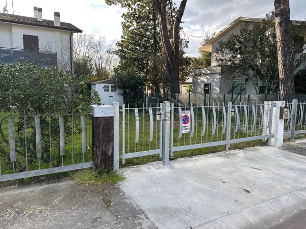 appartamento in affitto a Comacchio in zona Lido degli Estensi