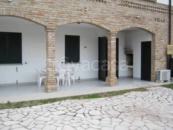 casa indipendente in affitto a Comacchio in zona Lido degli Scacchi