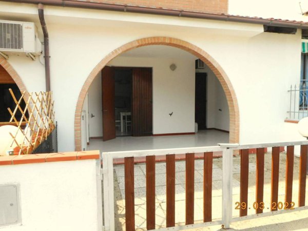 casa indipendente in affitto a Comacchio in zona Lido delle Nazioni