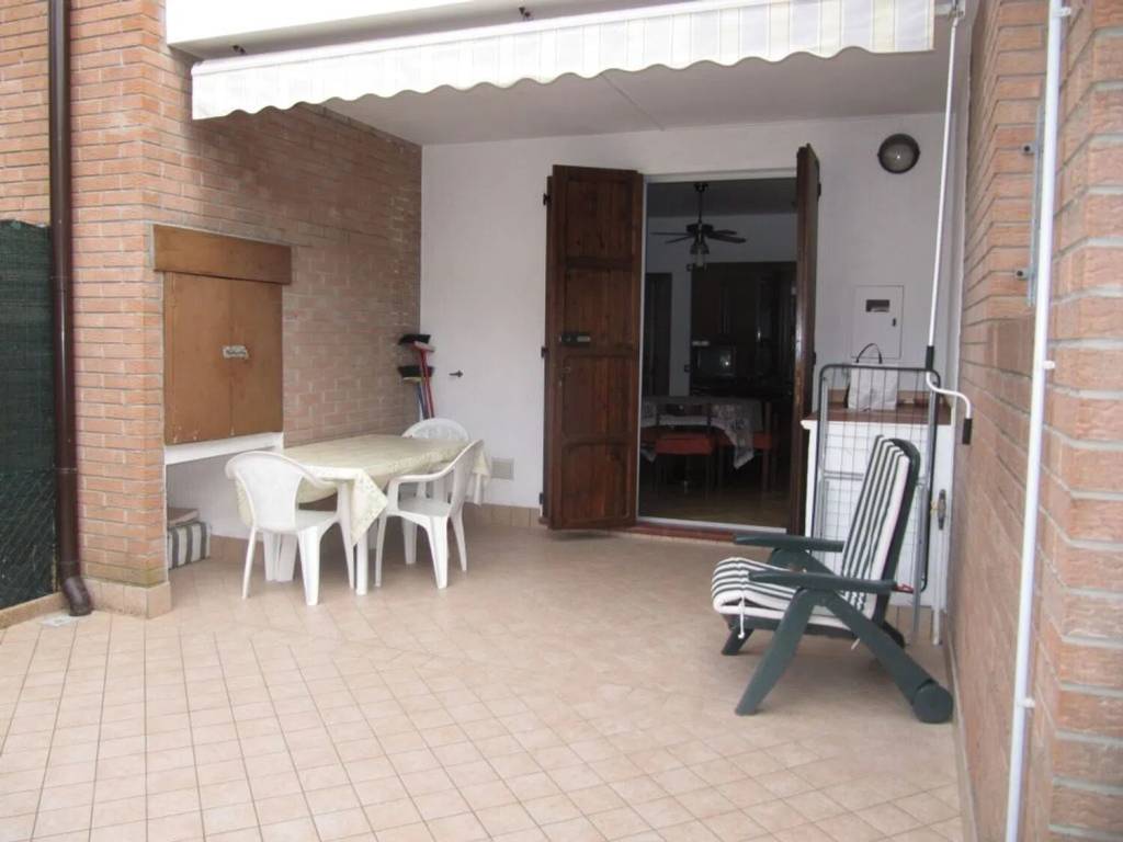 casa indipendente in affitto a Comacchio in zona Lido delle Nazioni