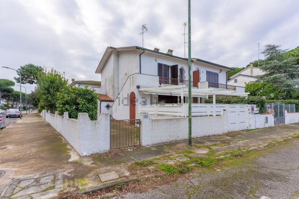appartamento in affitto a Comacchio in zona Lido di Spina